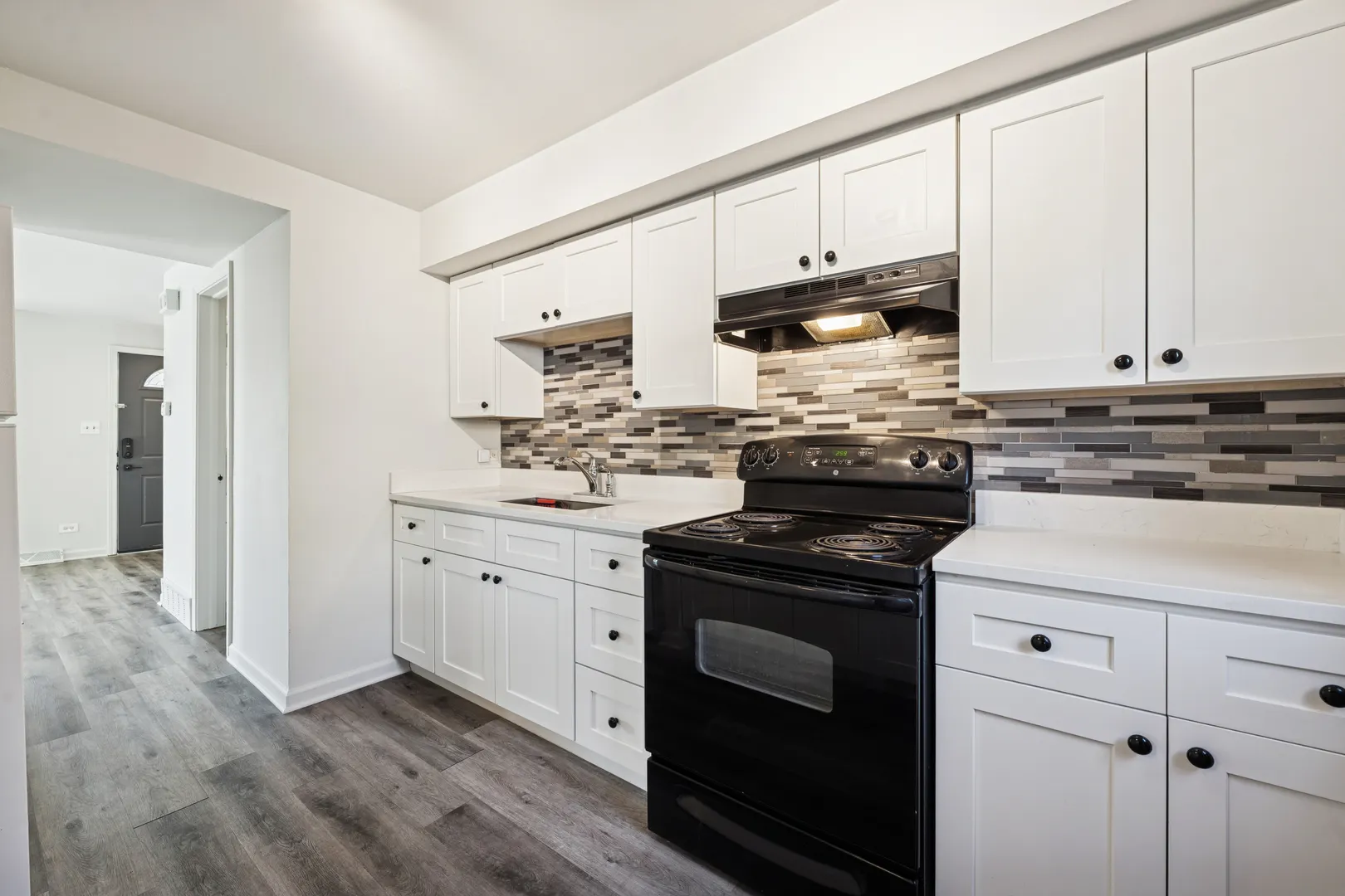 221 Linn Court D IL