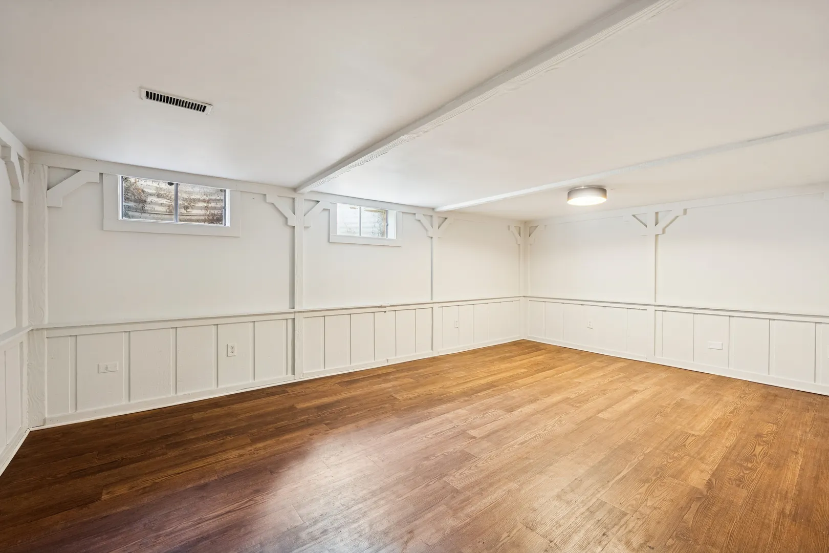 221 Linn Court D IL