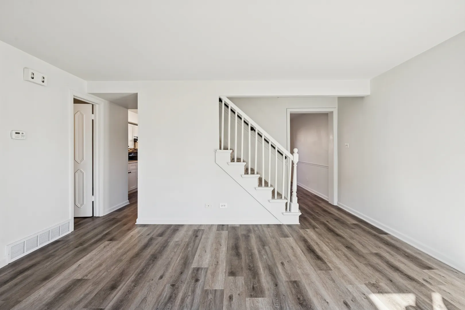 221 Linn Court D IL