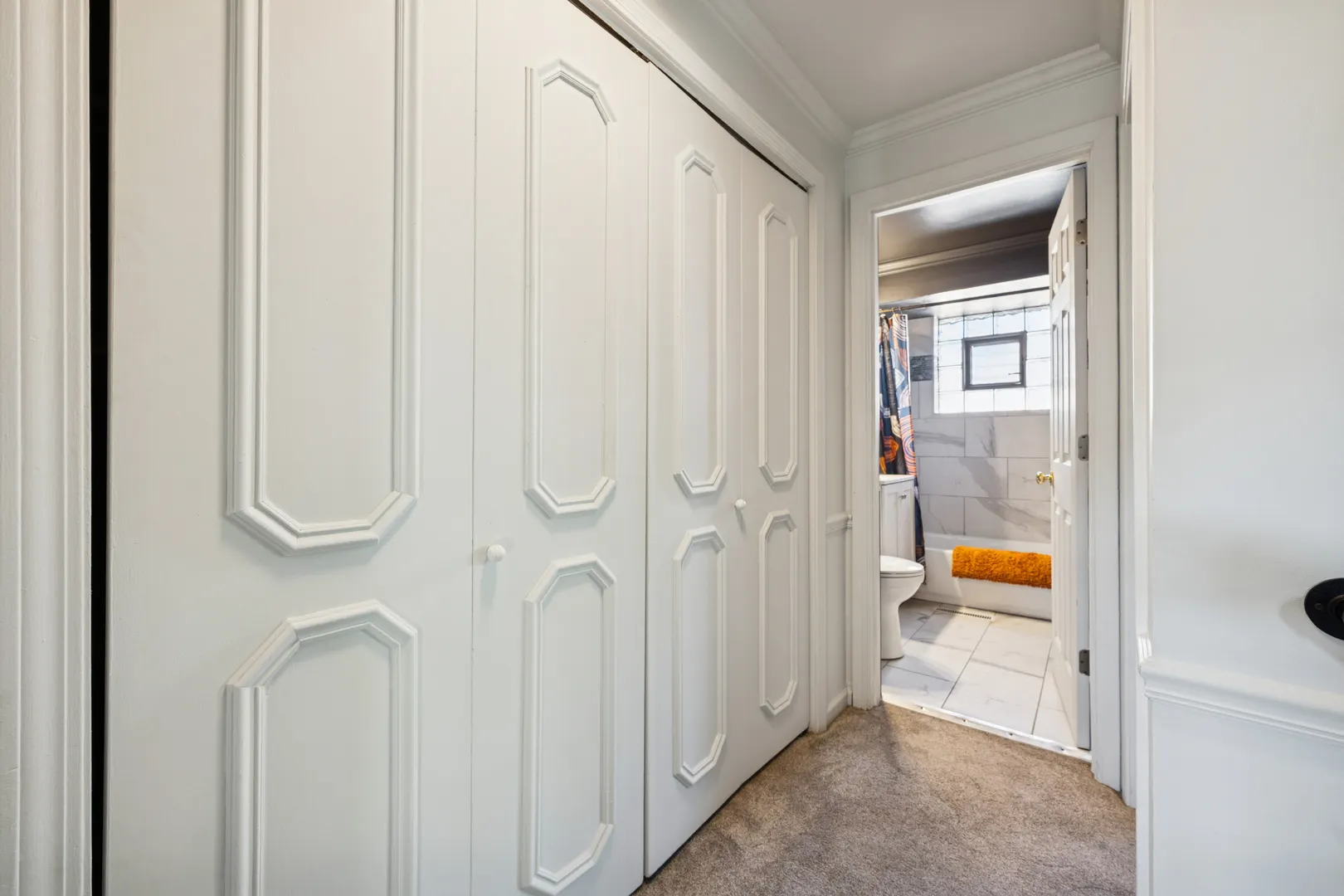 221 Linn Court D IL