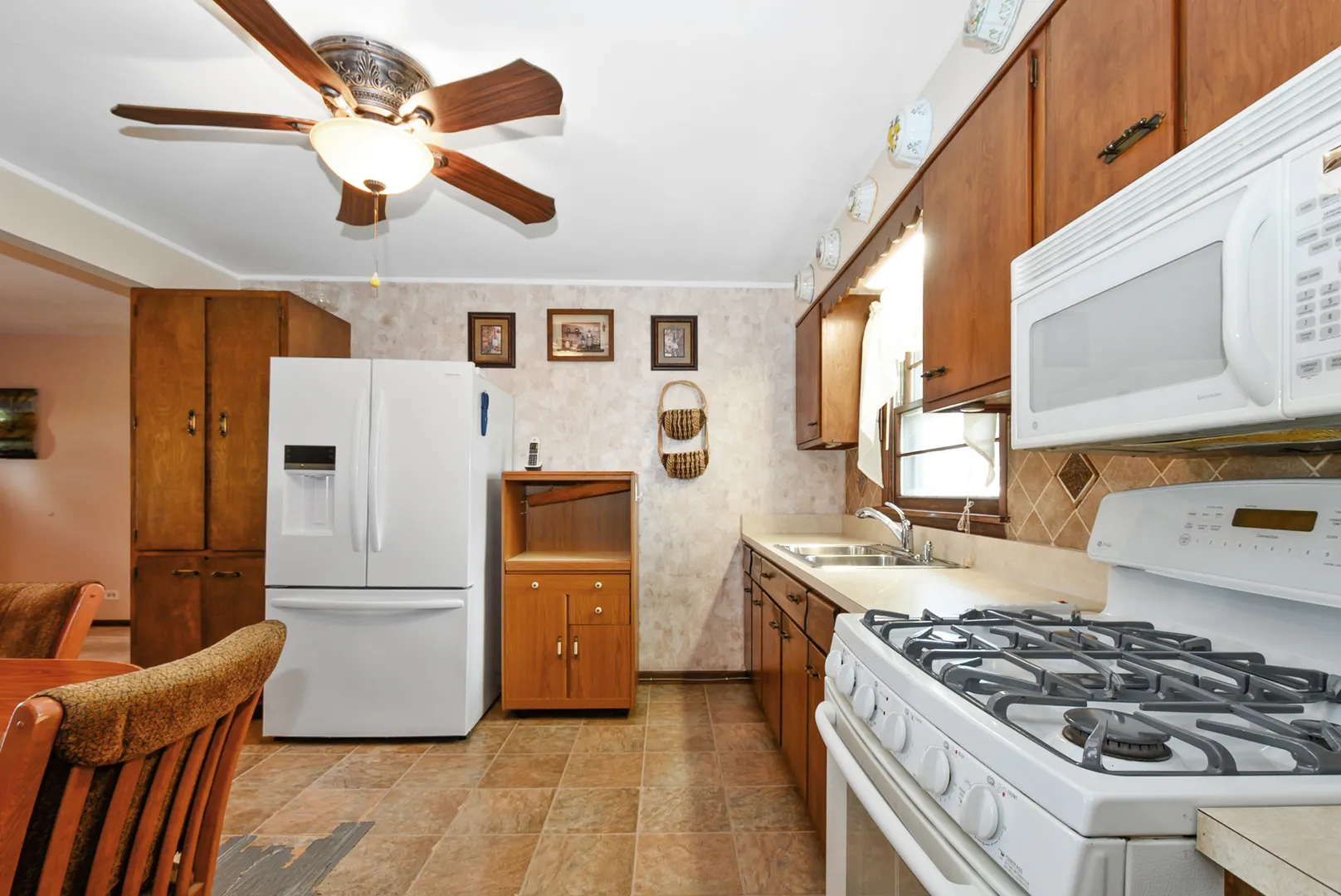 7837 W 82nd Place IL