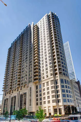 530 N LAKE SHORE Drive 1909 IL