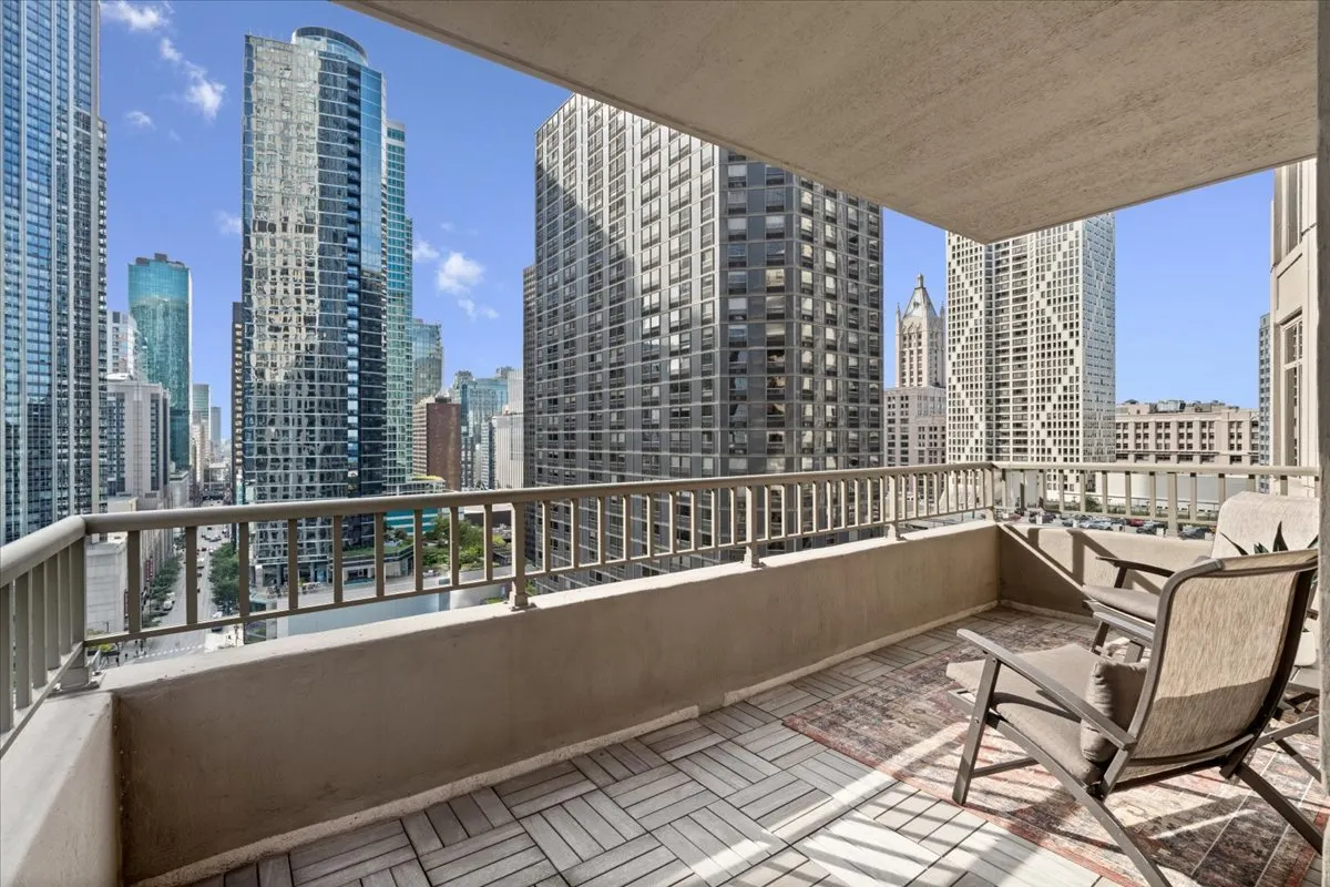 530 N LAKE SHORE Drive 1909 IL
