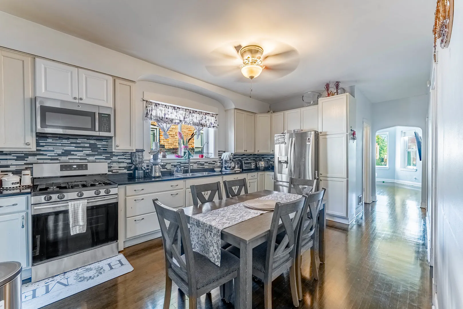 5616 W 23rd Place IL