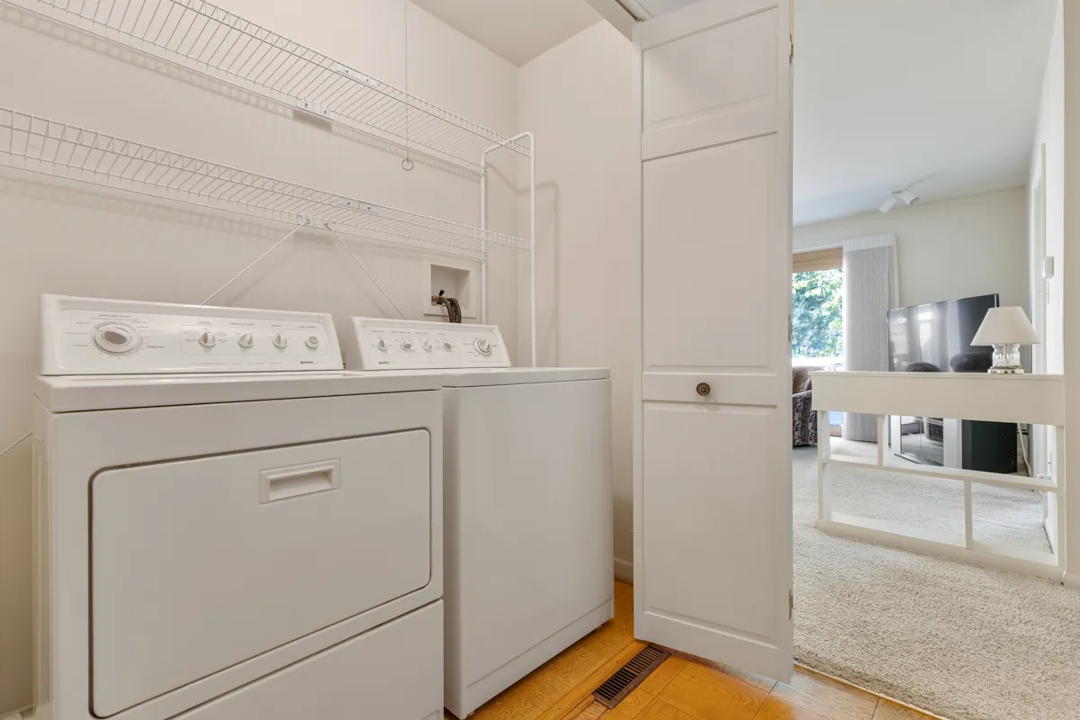 522 Edgewood Lane IL