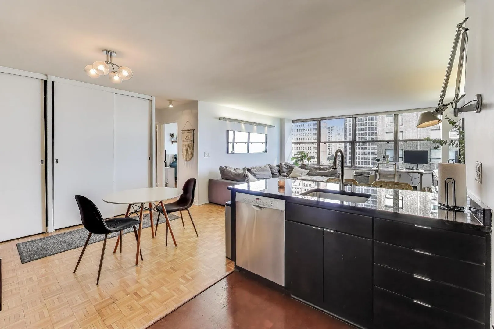 1000 N Lake Shore Drive 804 IL