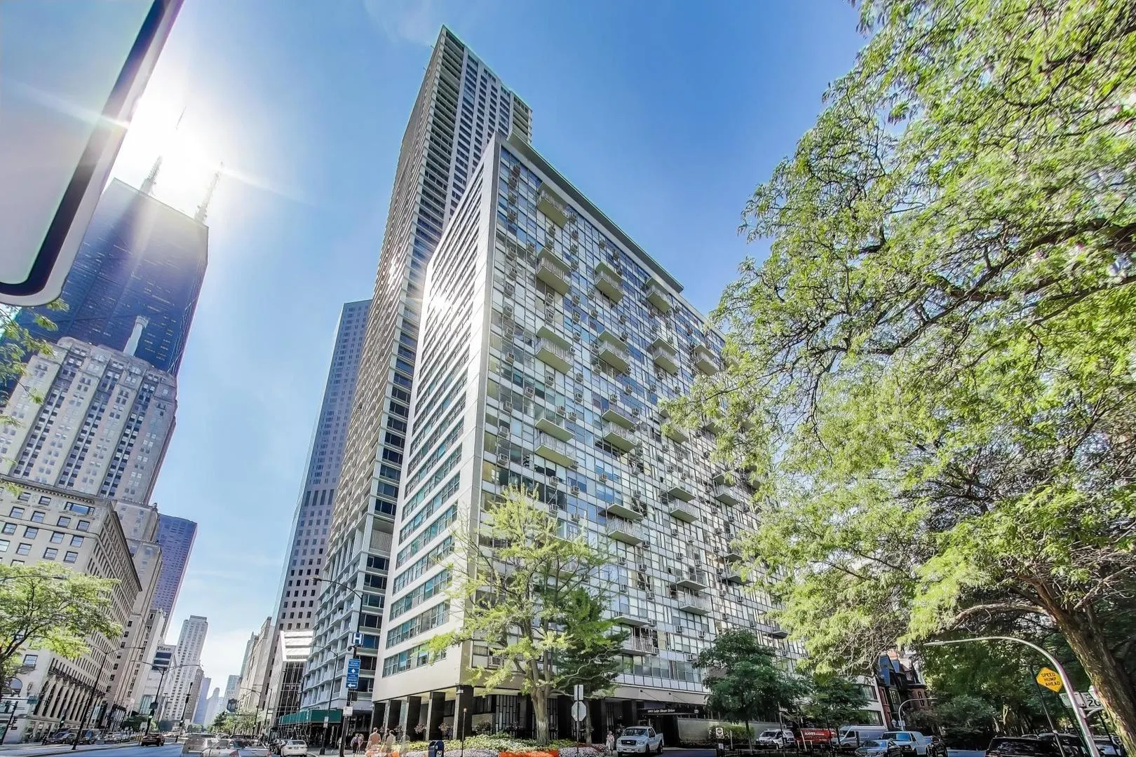 1000 N Lake Shore Drive 804 IL