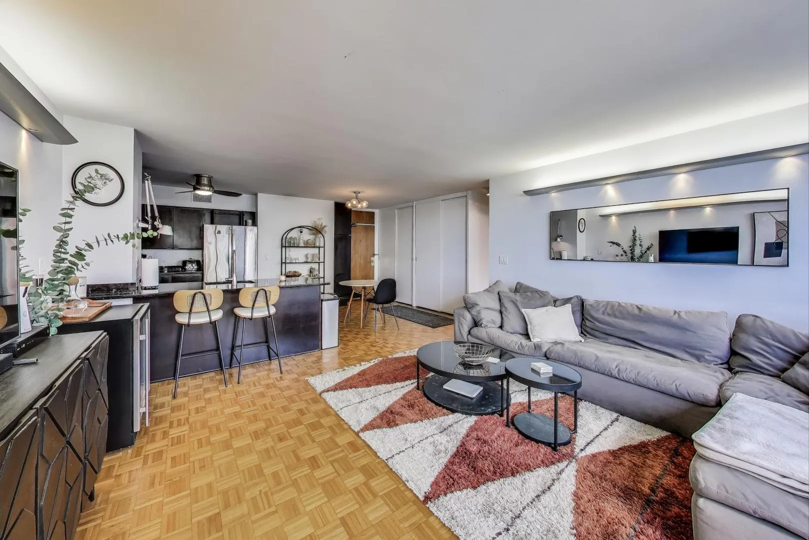 1000 N Lake Shore Drive 804 IL