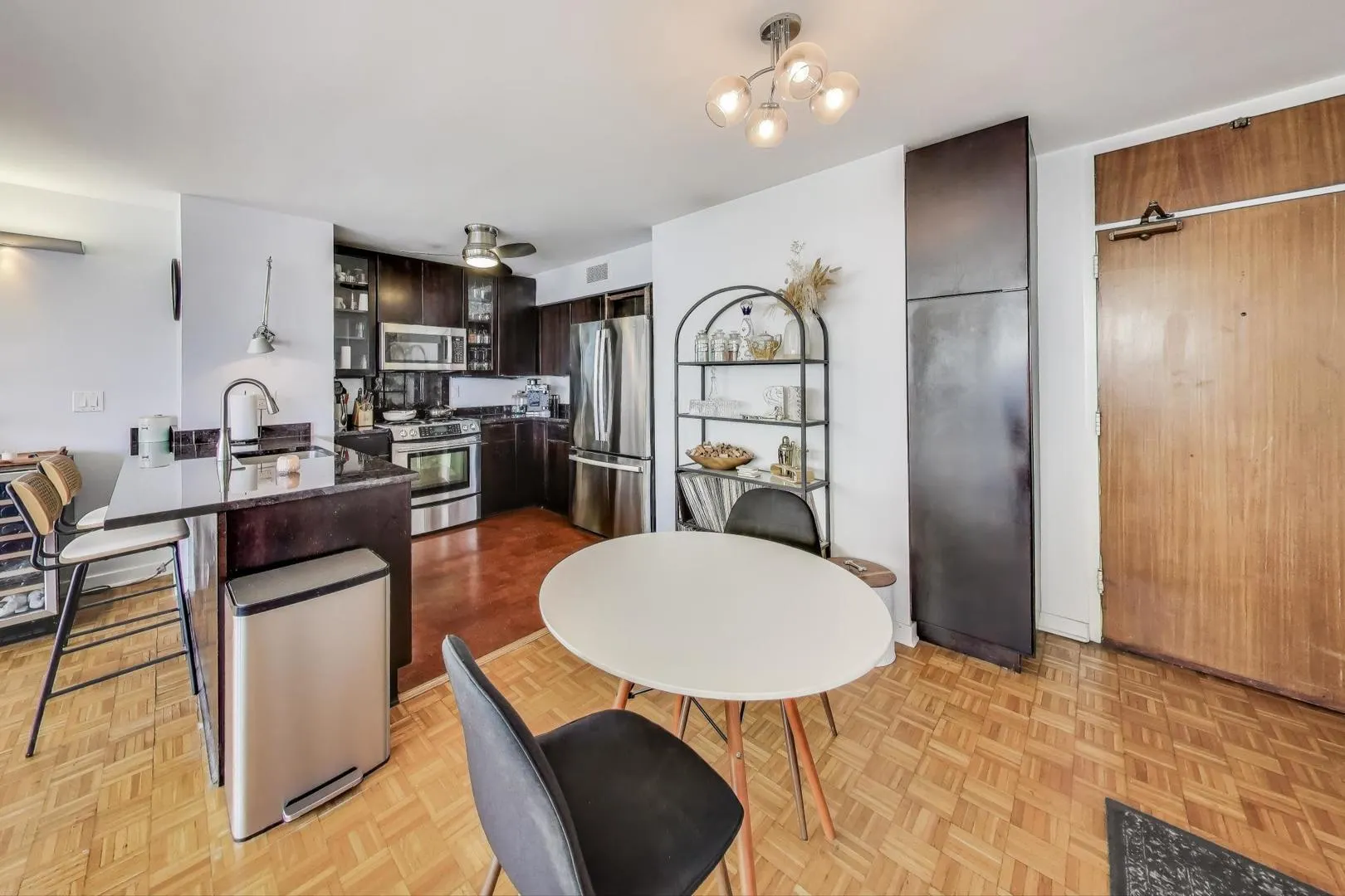1000 N Lake Shore Drive 804 IL