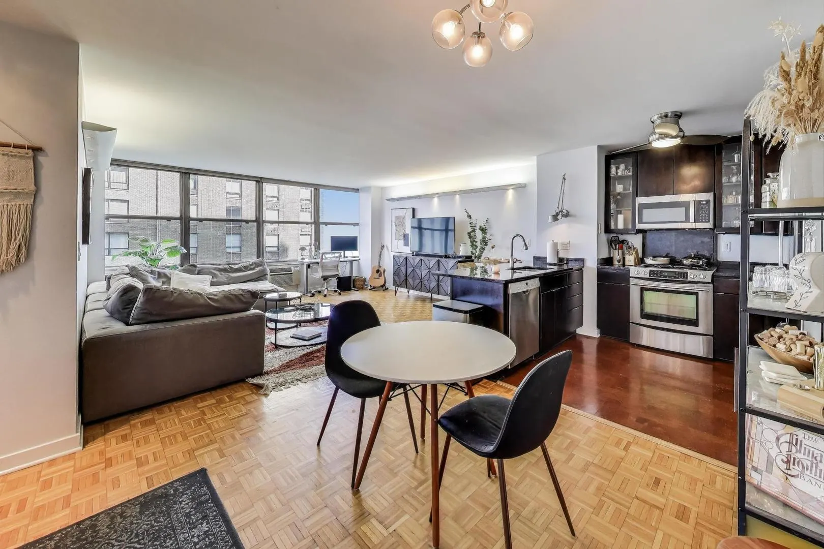 1000 N Lake Shore Drive 804 IL