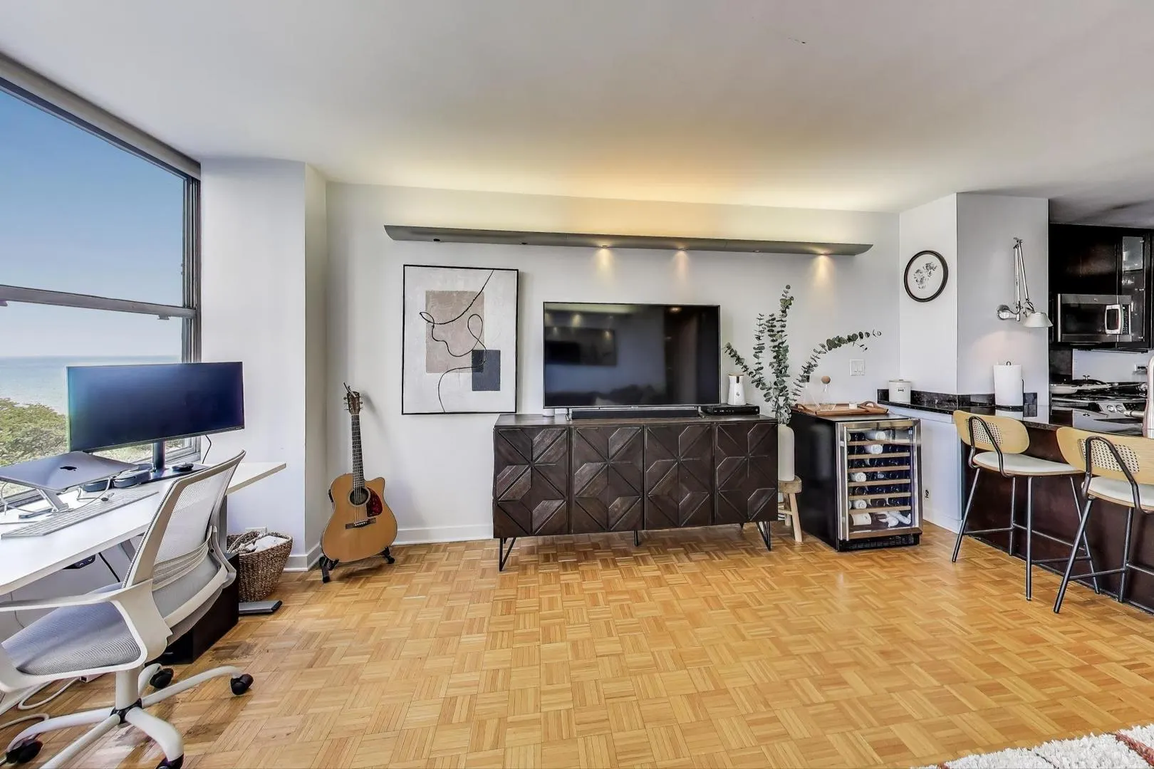 1000 N Lake Shore Drive 804 IL