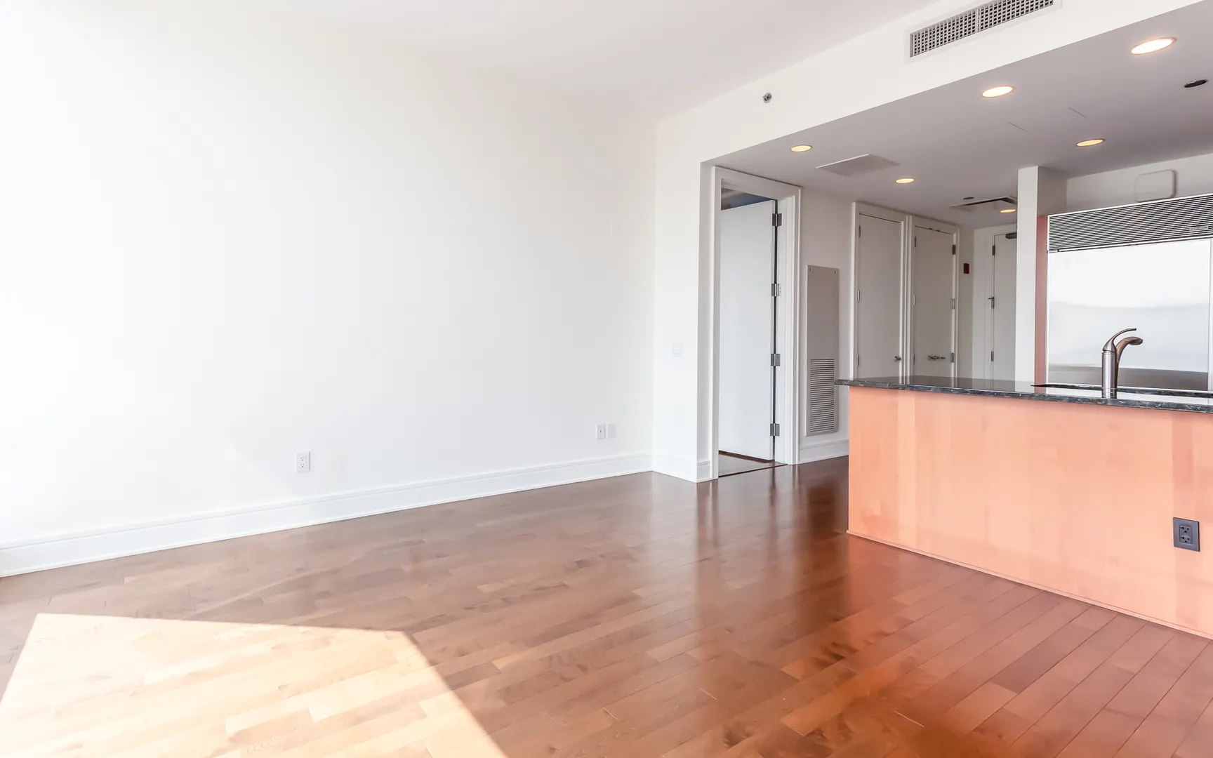 401 N Wabash Avenue 36I IL