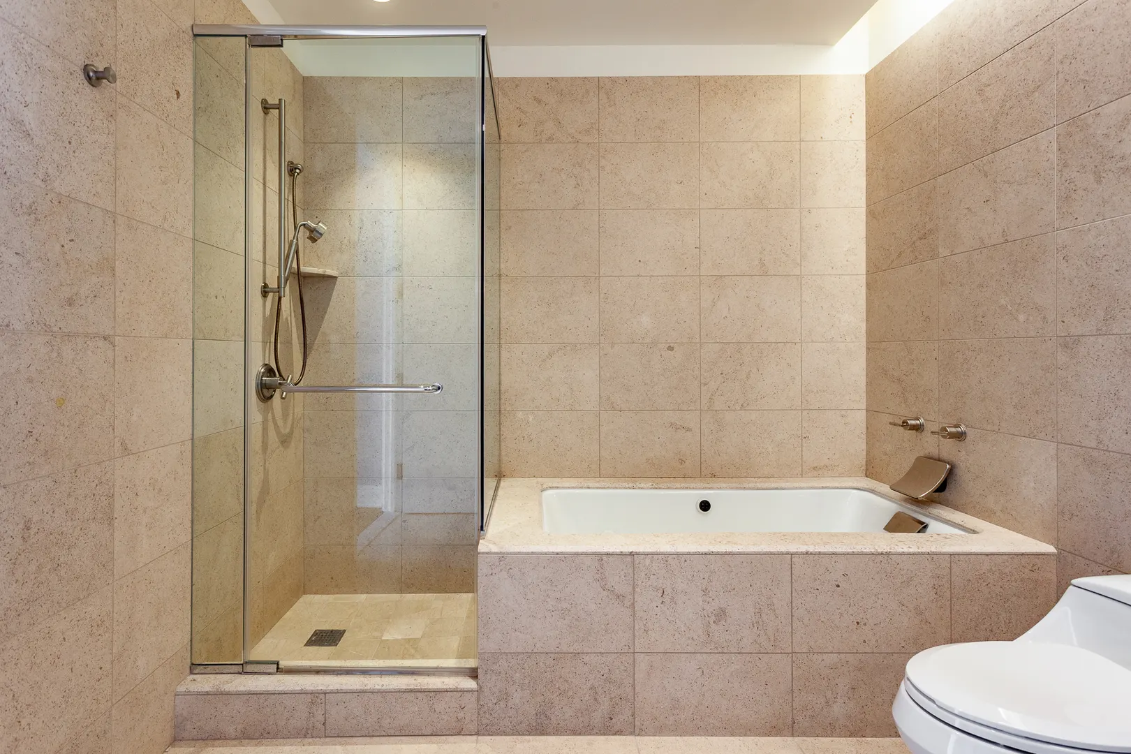 401 N Wabash Avenue 36I IL