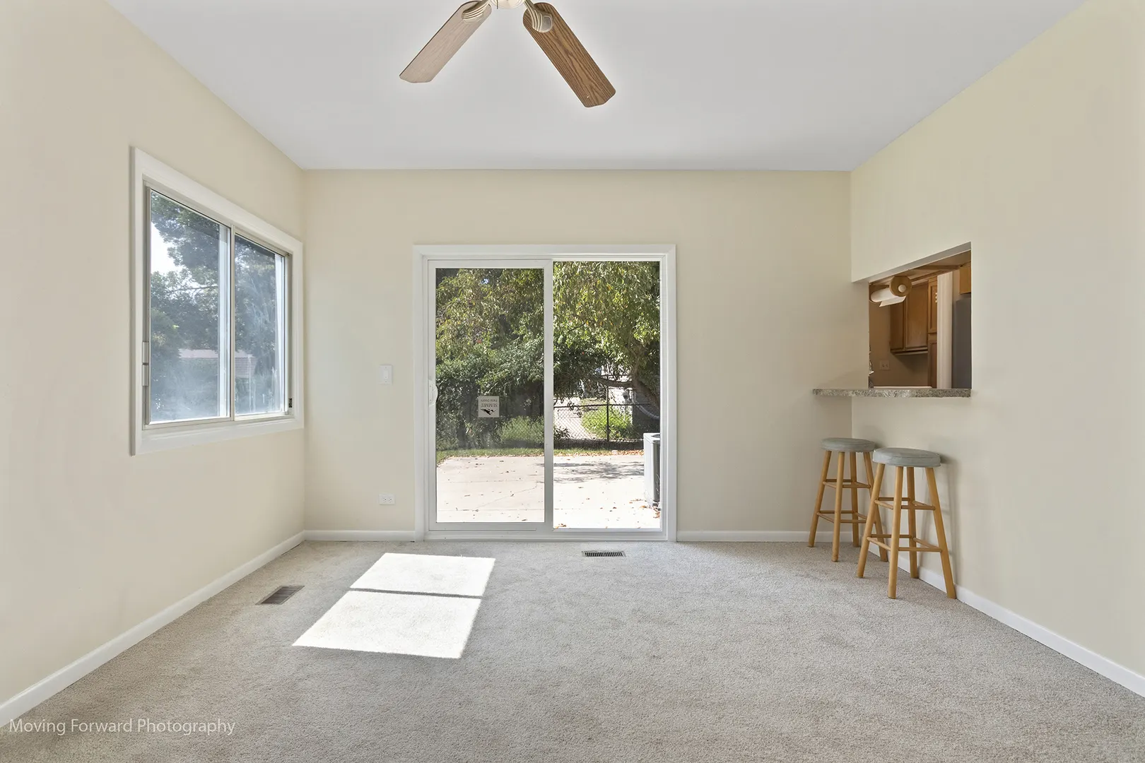 25 W Wrightwood Avenue IL