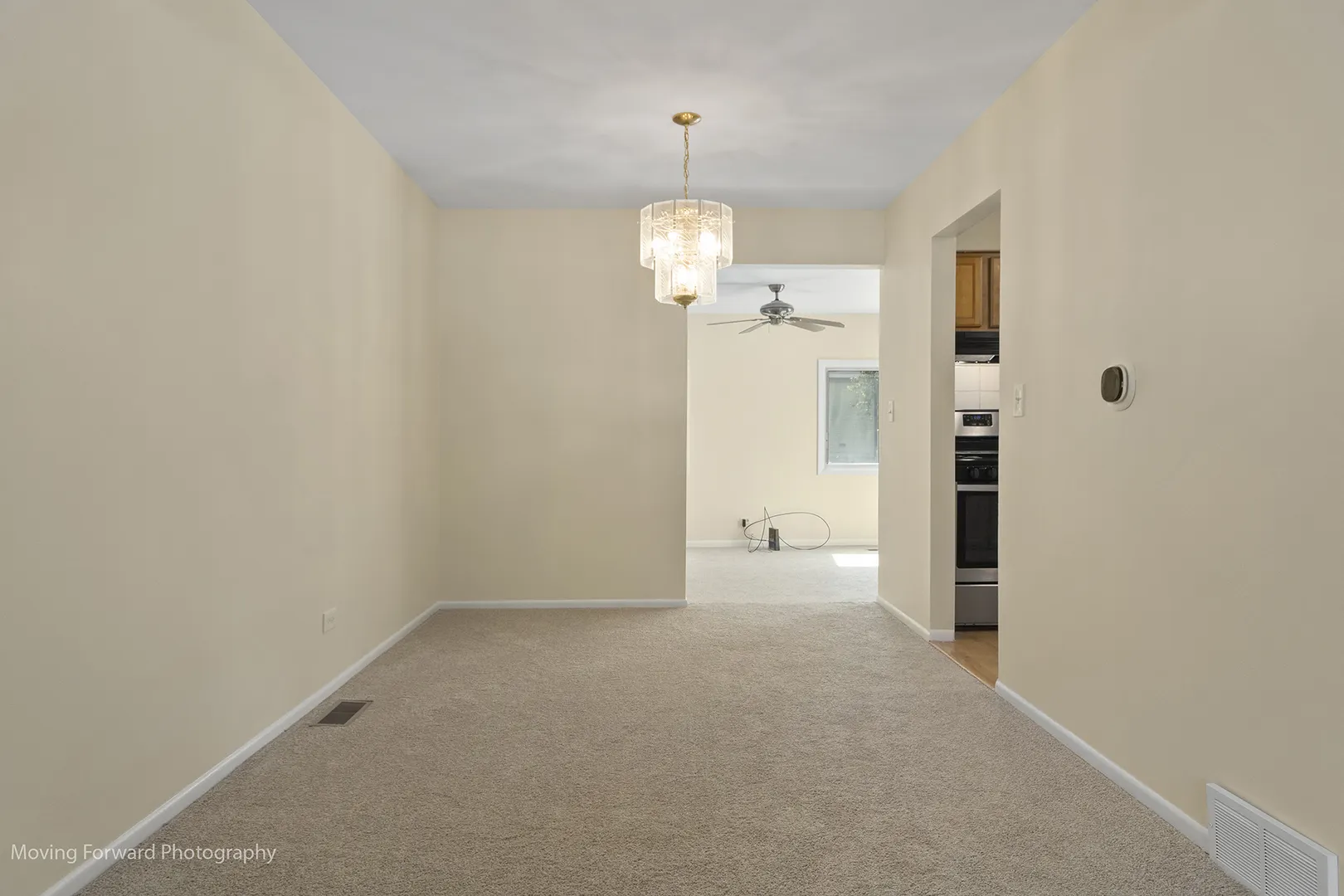 25 W Wrightwood Avenue IL