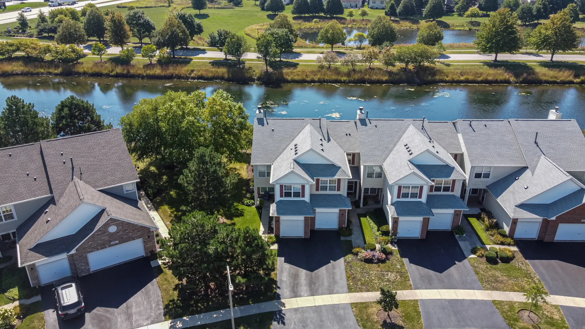 24043 W Pear Tree Circle IL