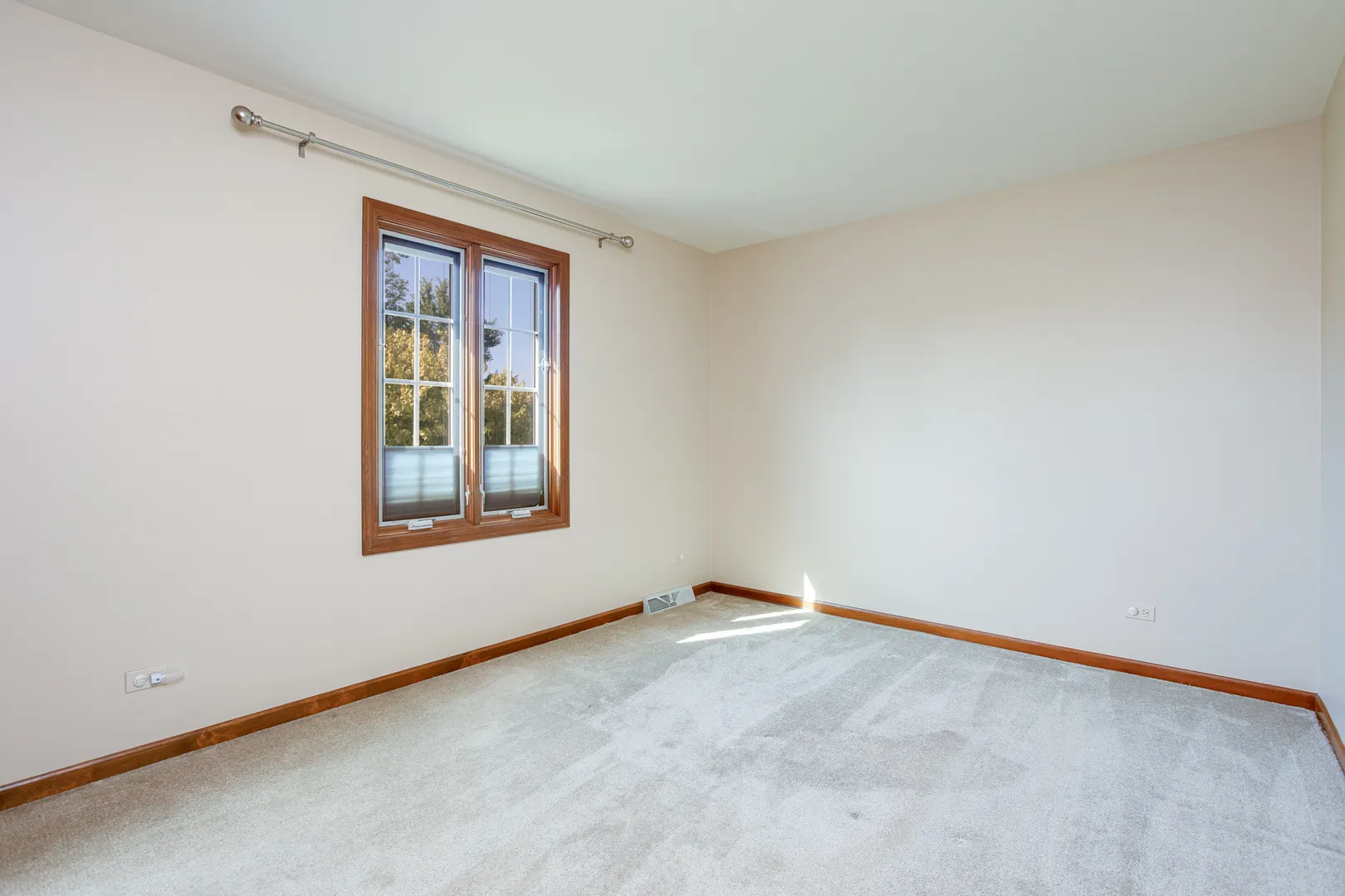 27W277 Waterford Drive IL