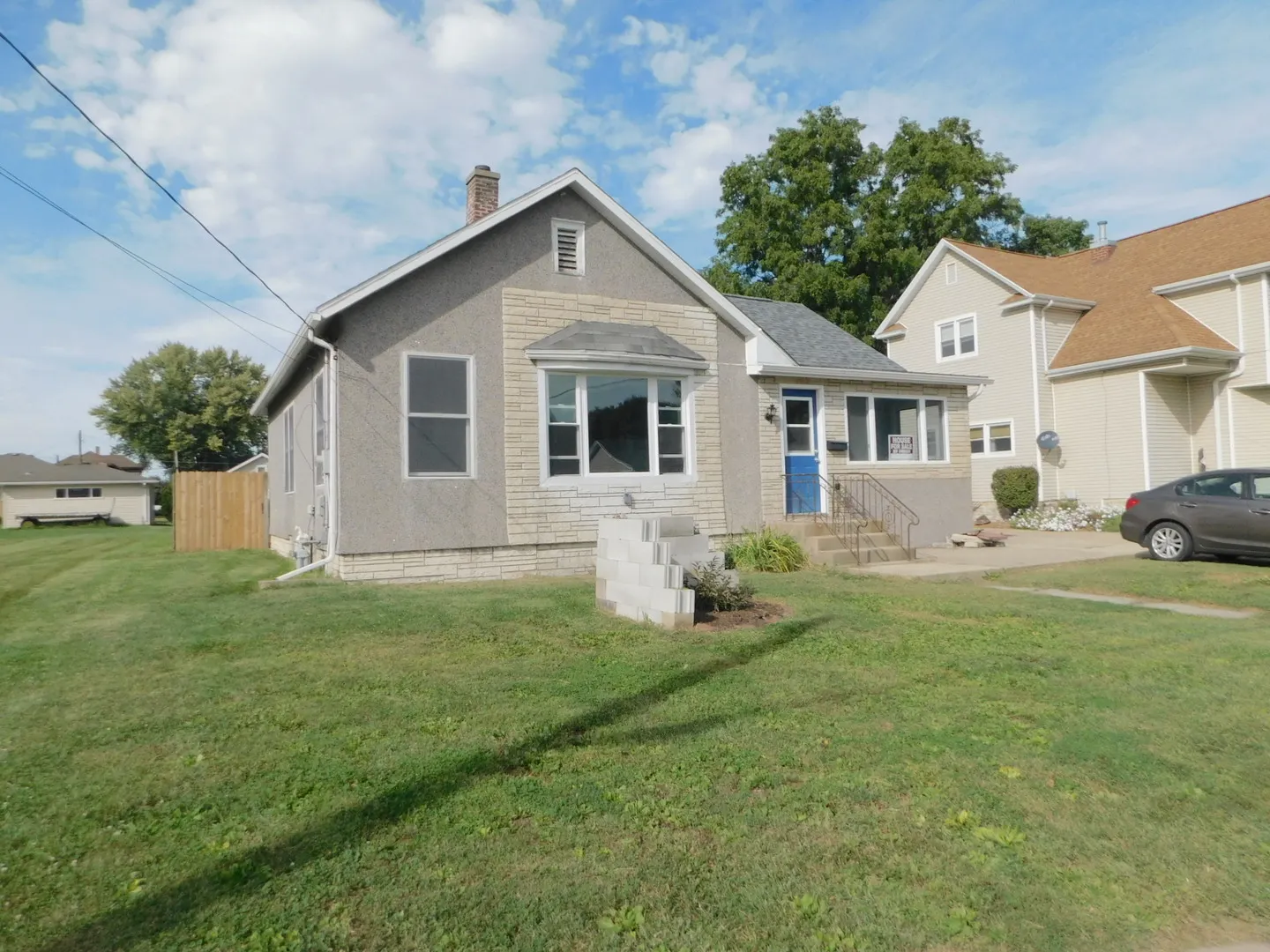 1715 8th Street IL