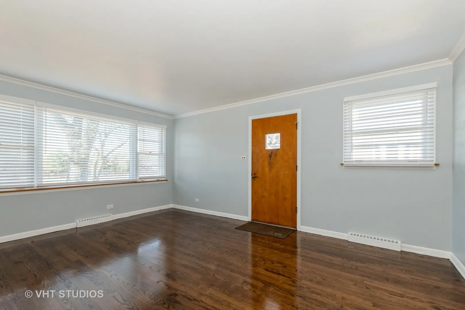 737 S Jackson Street IL