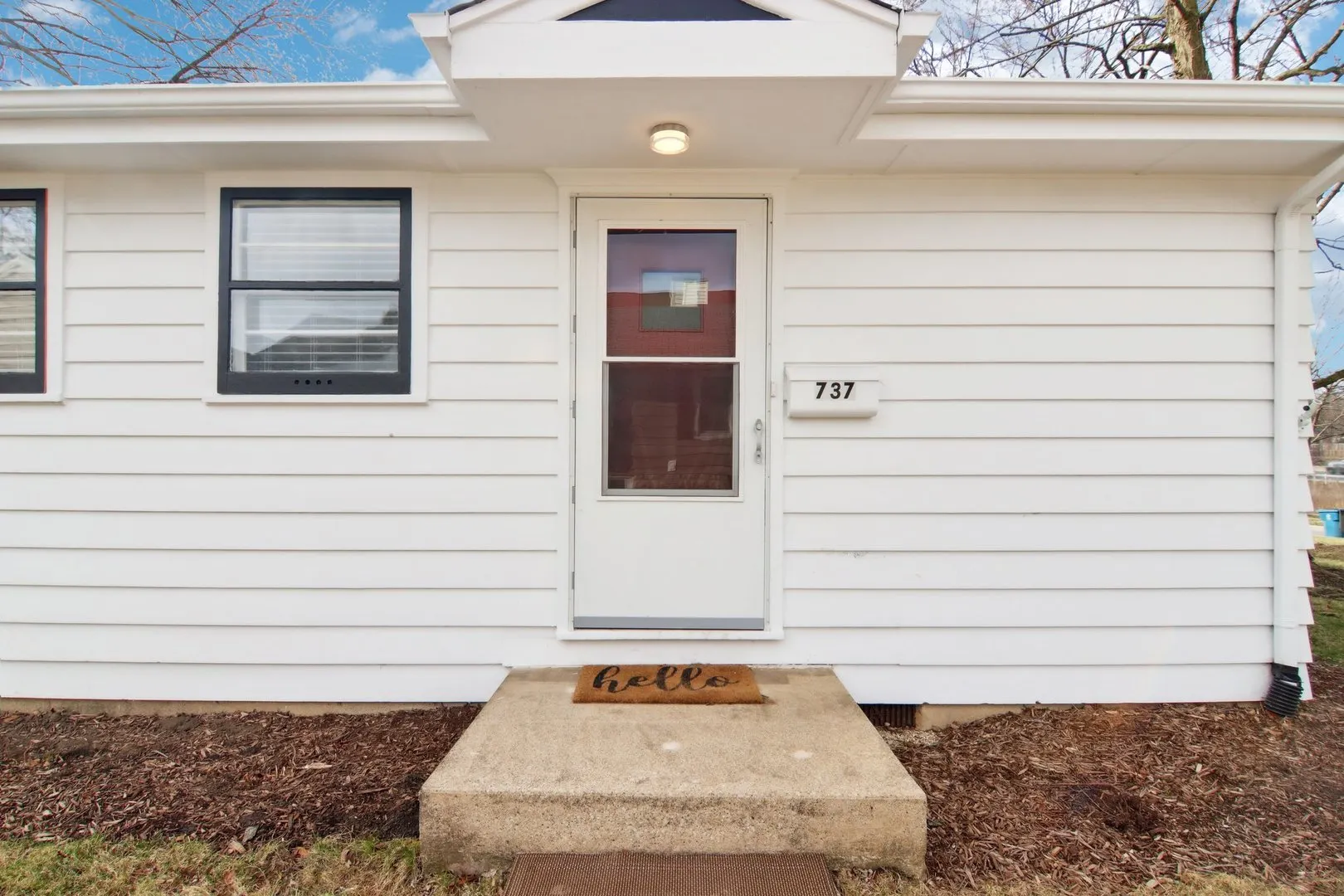 737 S Jackson Street IL