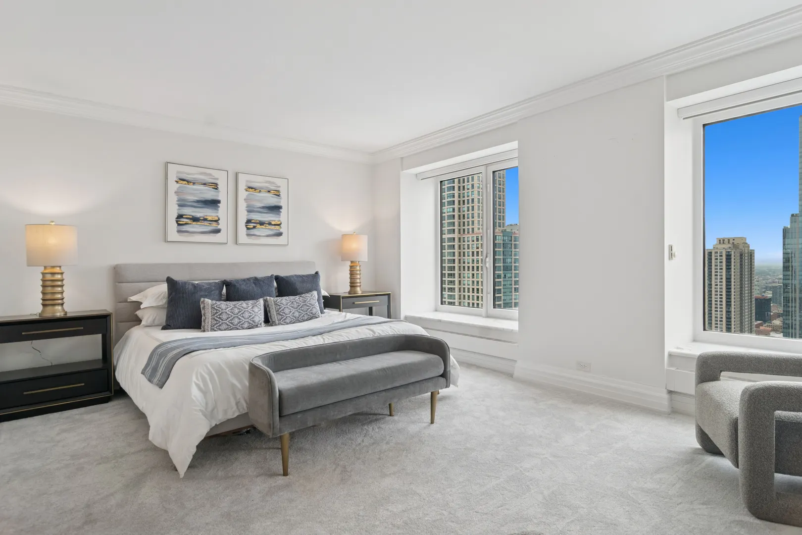 161 E Chicago Avenue 34F IL