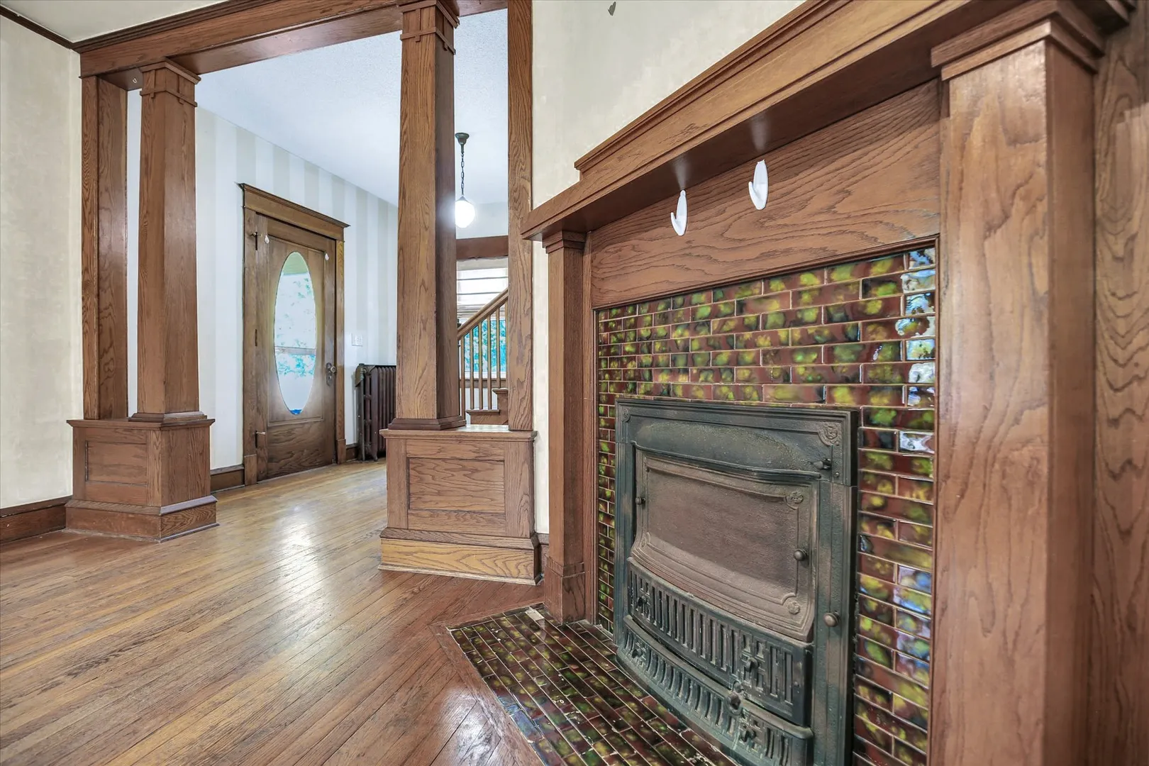206 E Illinois Street IL