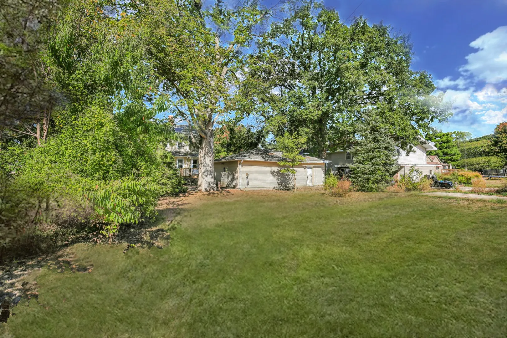 206 E Illinois Street IL