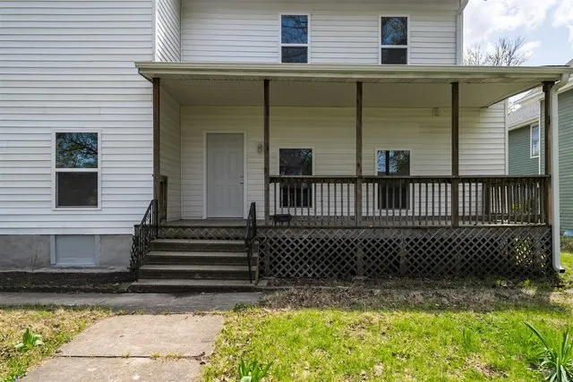 510 E Washington Street IL