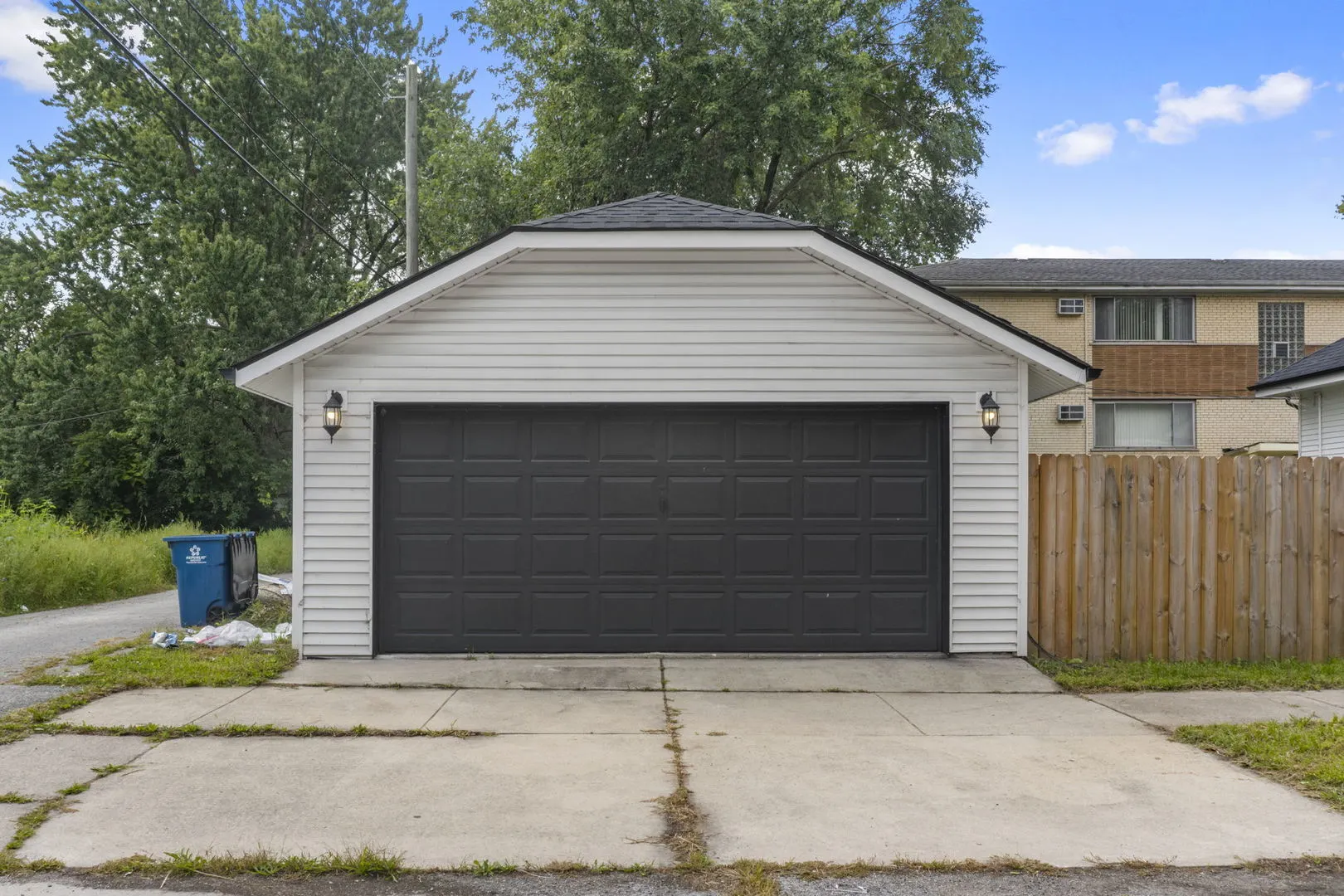 14601 Des Plaines Street IL