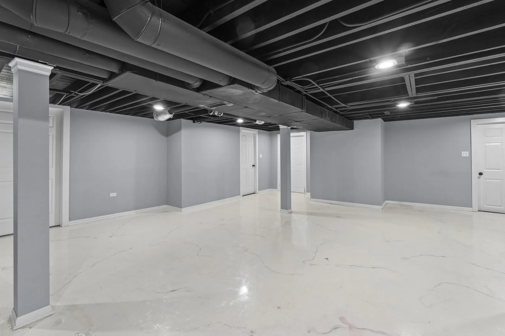 14601 Des Plaines Street IL