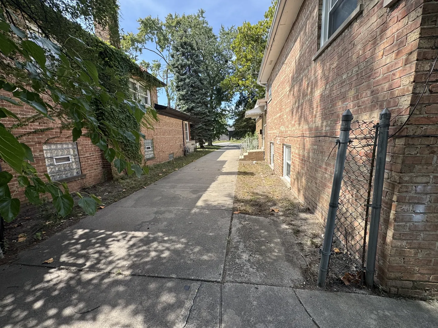 15125 E End Avenue IL