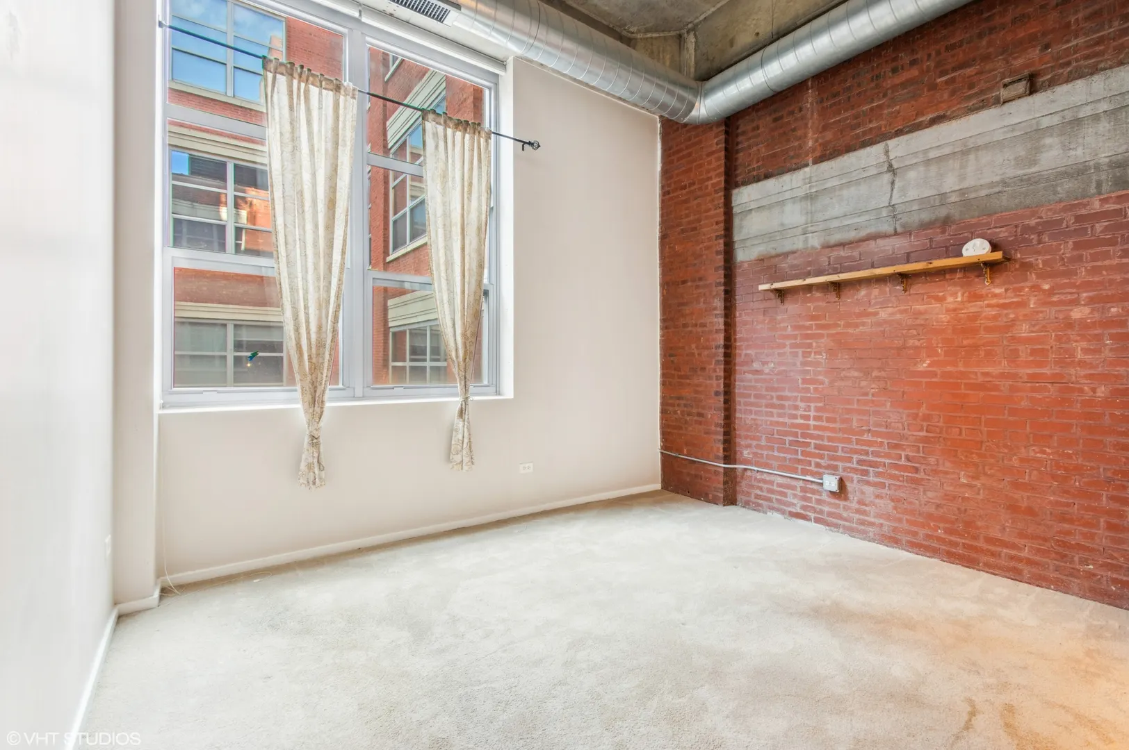 1735 N Paulina Street 322 IL