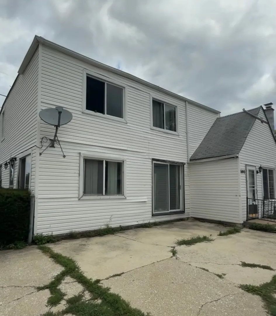 5840 W 90th Street IL