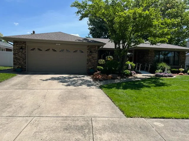 15337 S Heather Court IL