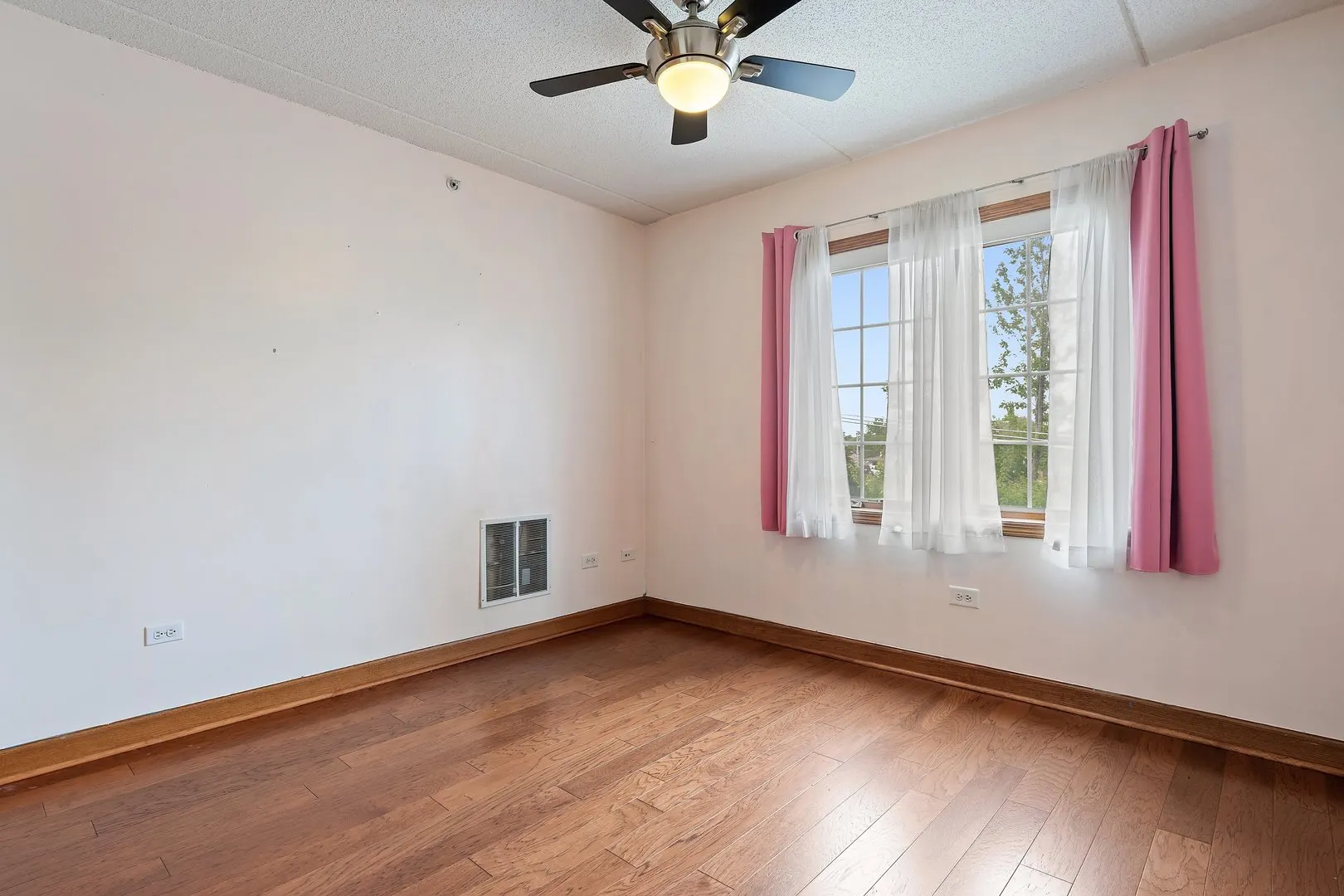 4833 N Olcott Avenue 307 IL