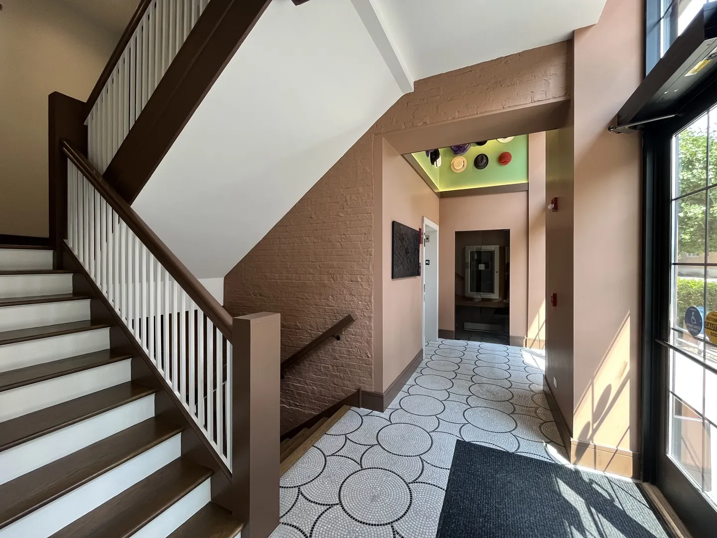 1040 W Huron Street 307 IL