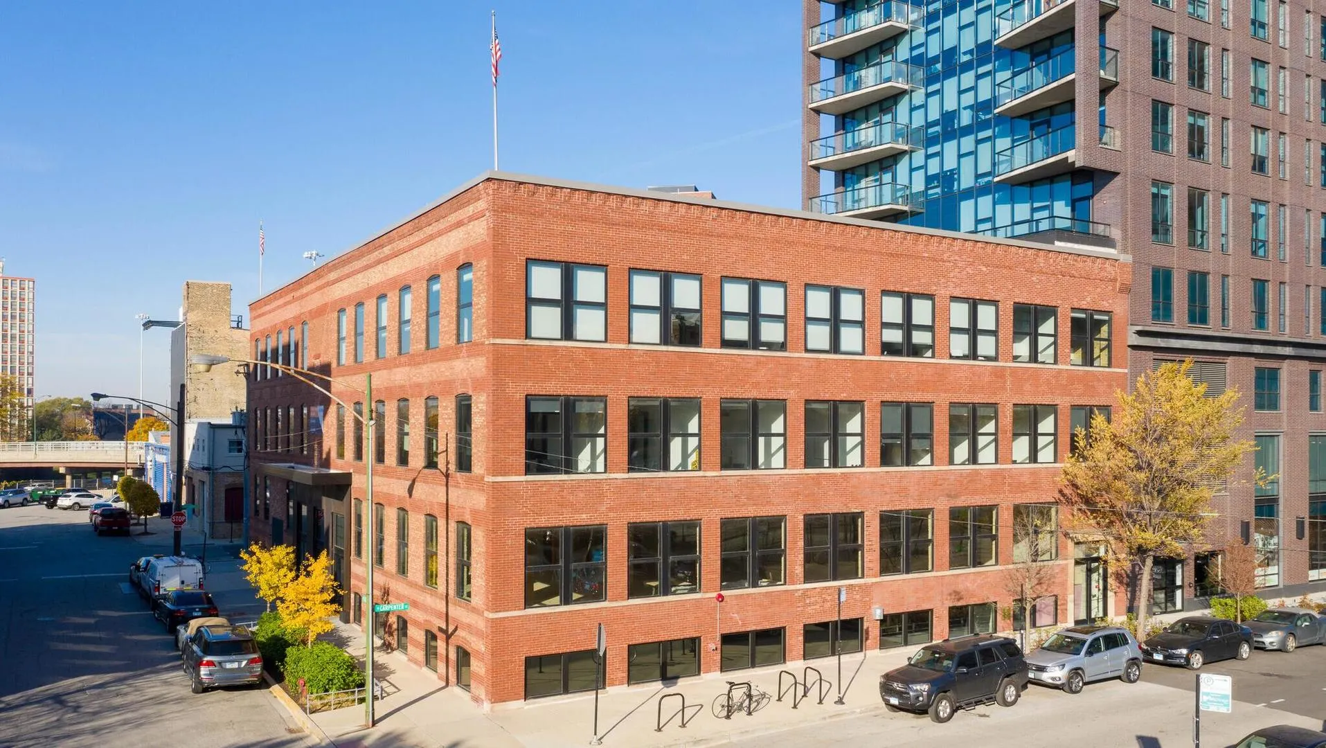 1040 W Huron Street 307 IL