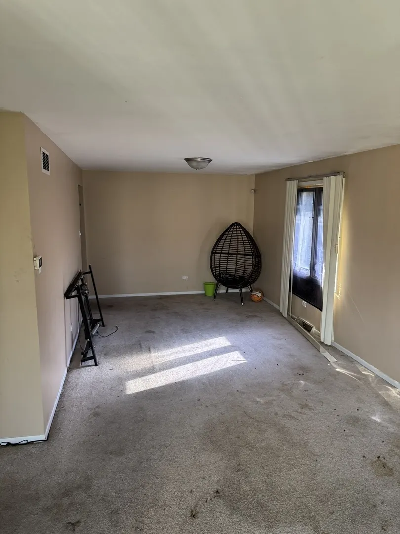 2111 E 172nd Street IL