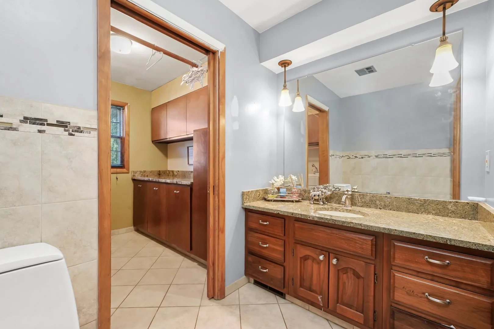 5647 Inverness Drive IL