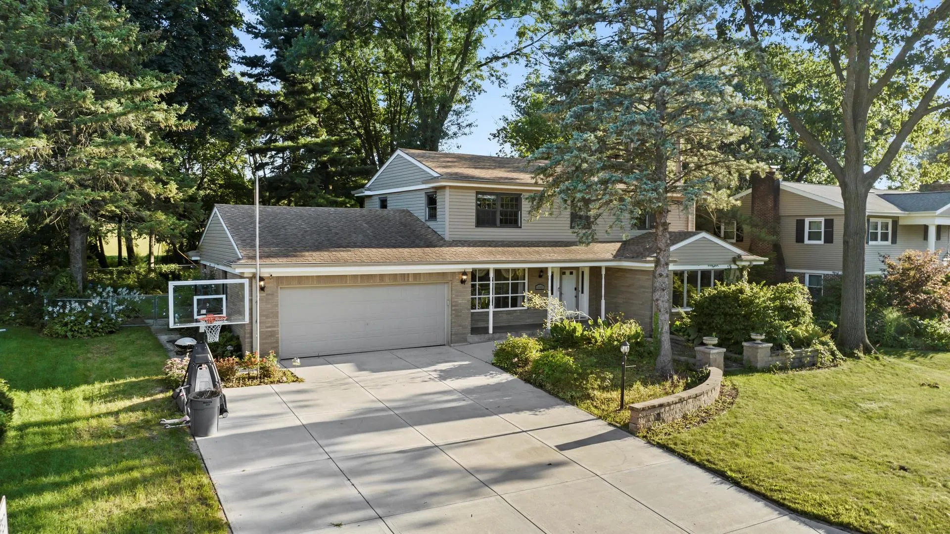 5647 Inverness Drive IL