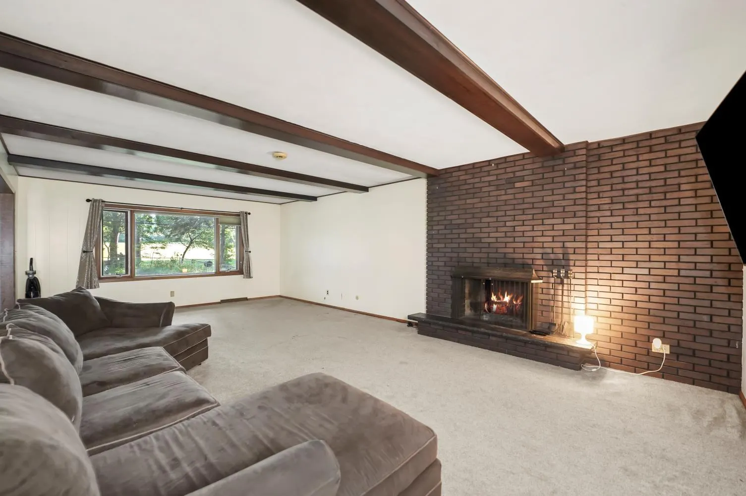 5647 Inverness Drive IL