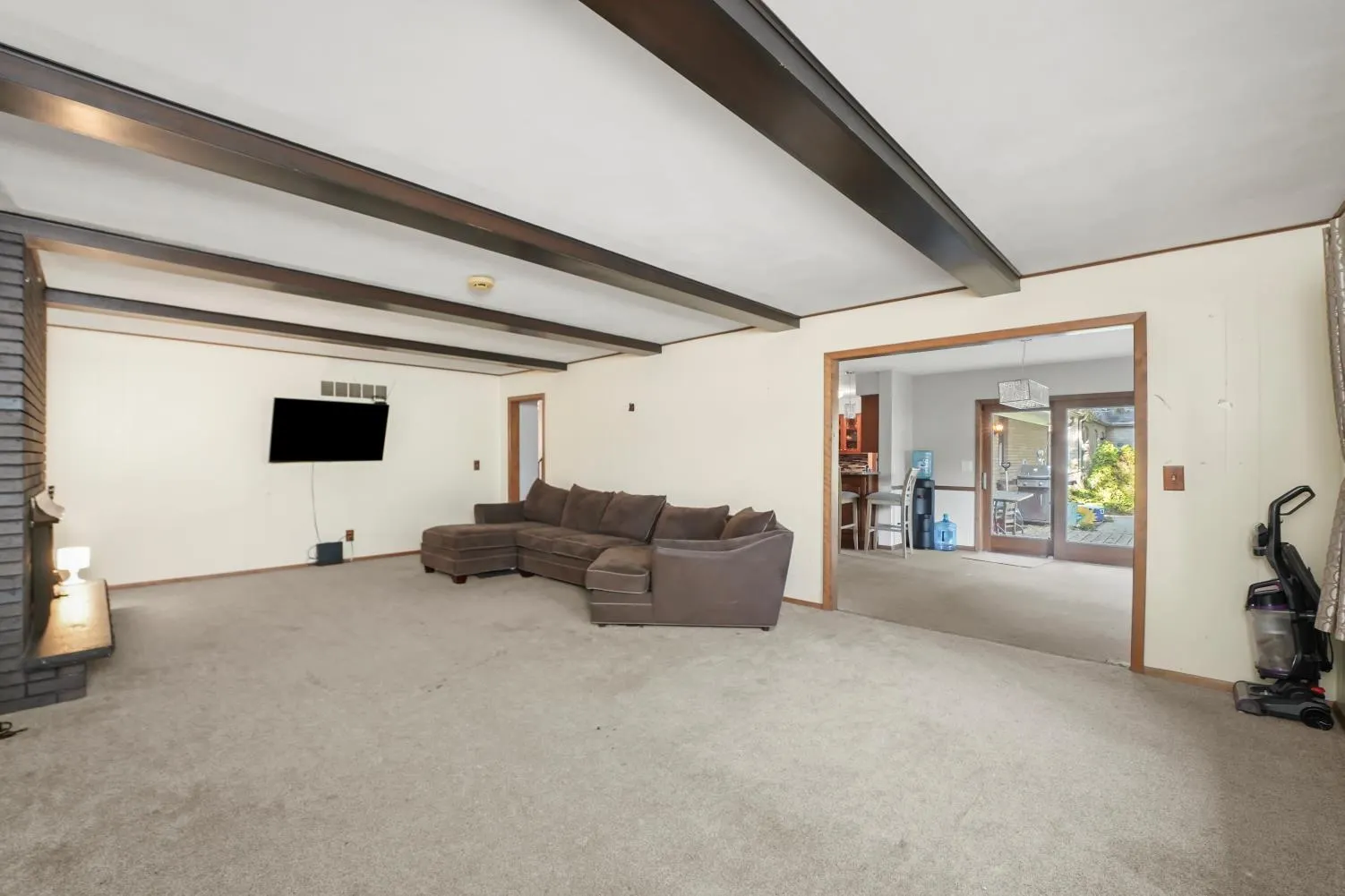 5647 Inverness Drive IL