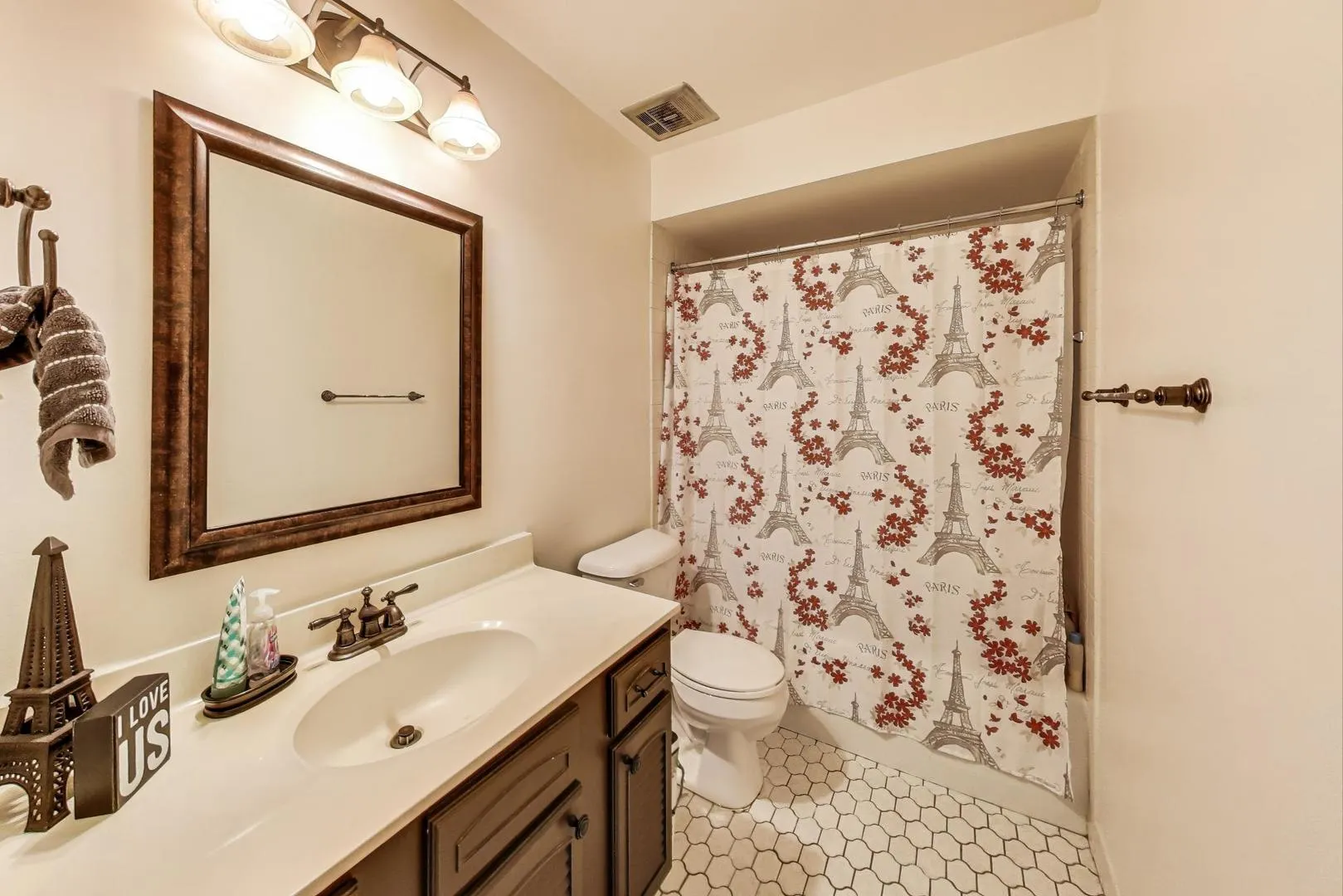 5840 W 104th Street 209 IL