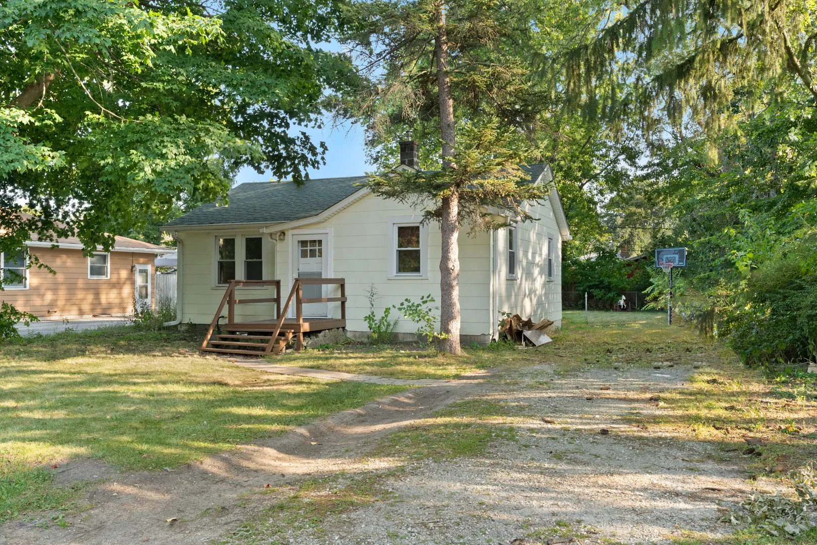 1611 19th Street IL