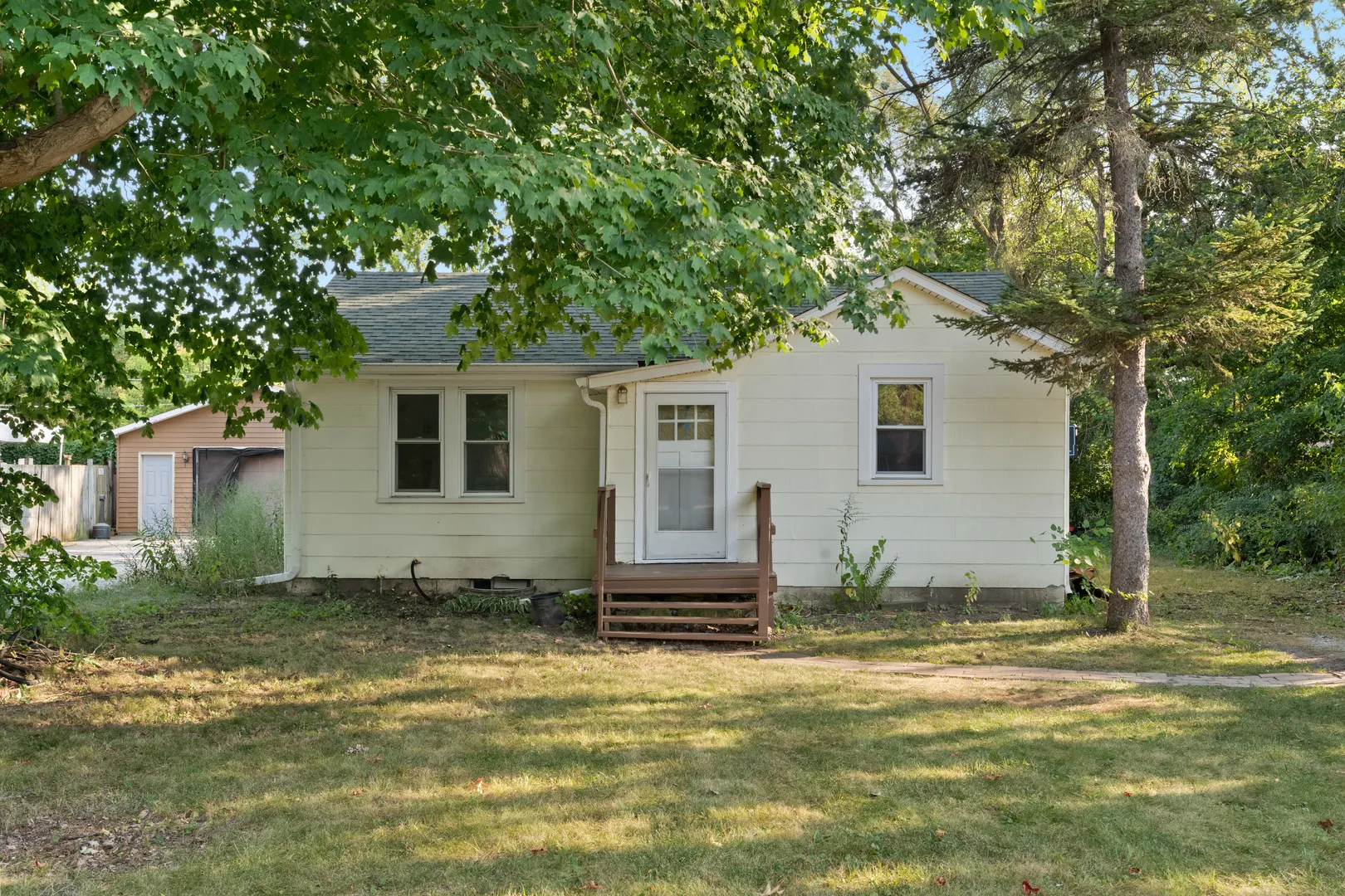 1611 19th Street IL