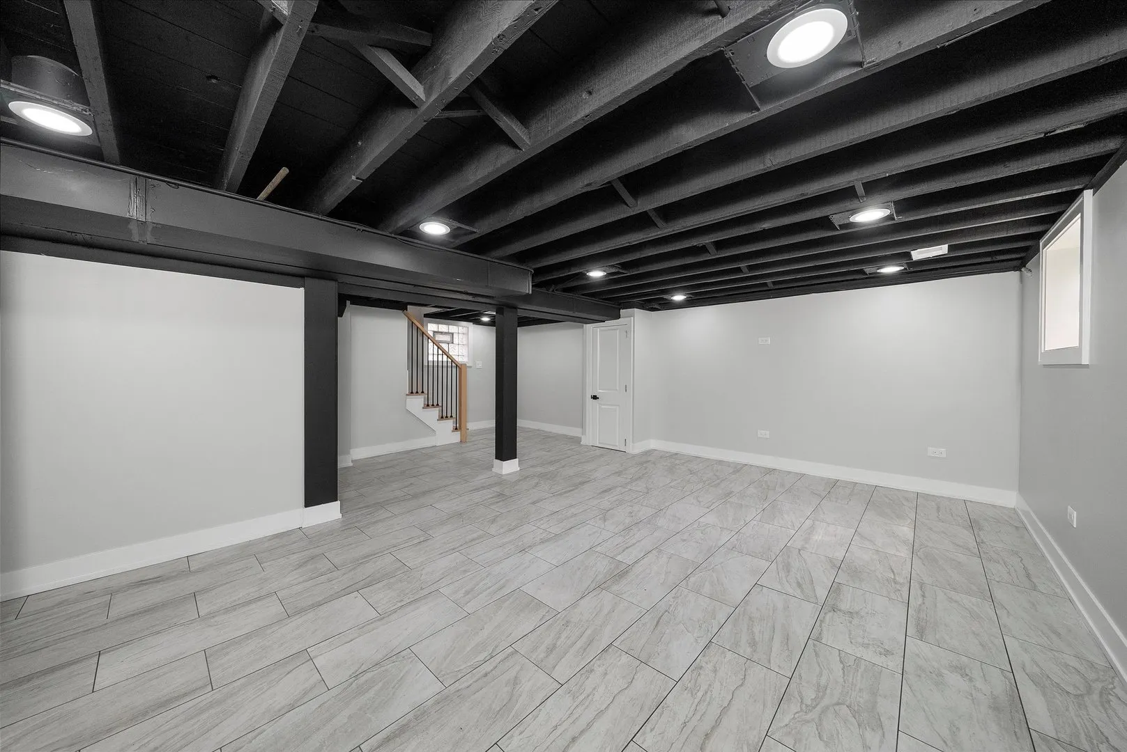 412 S 6th Avenue IL