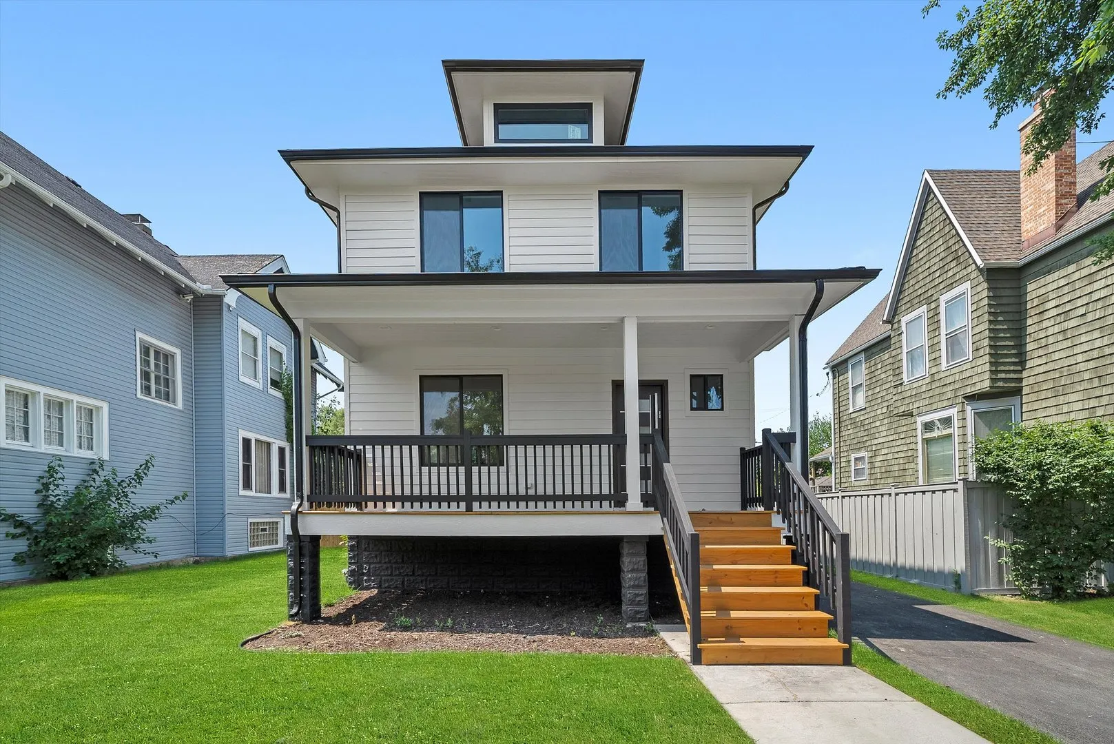412 S 6th Avenue IL