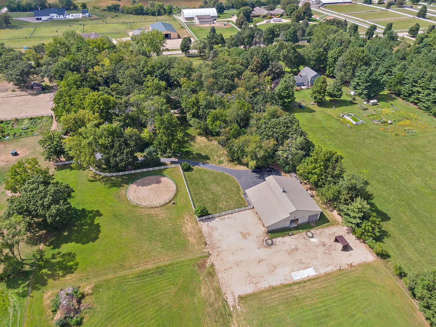 3002 S Justen Road IL