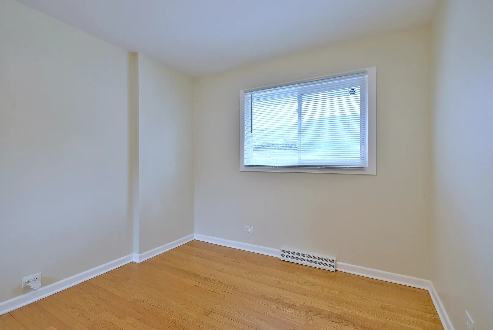 1511 14th Street IL