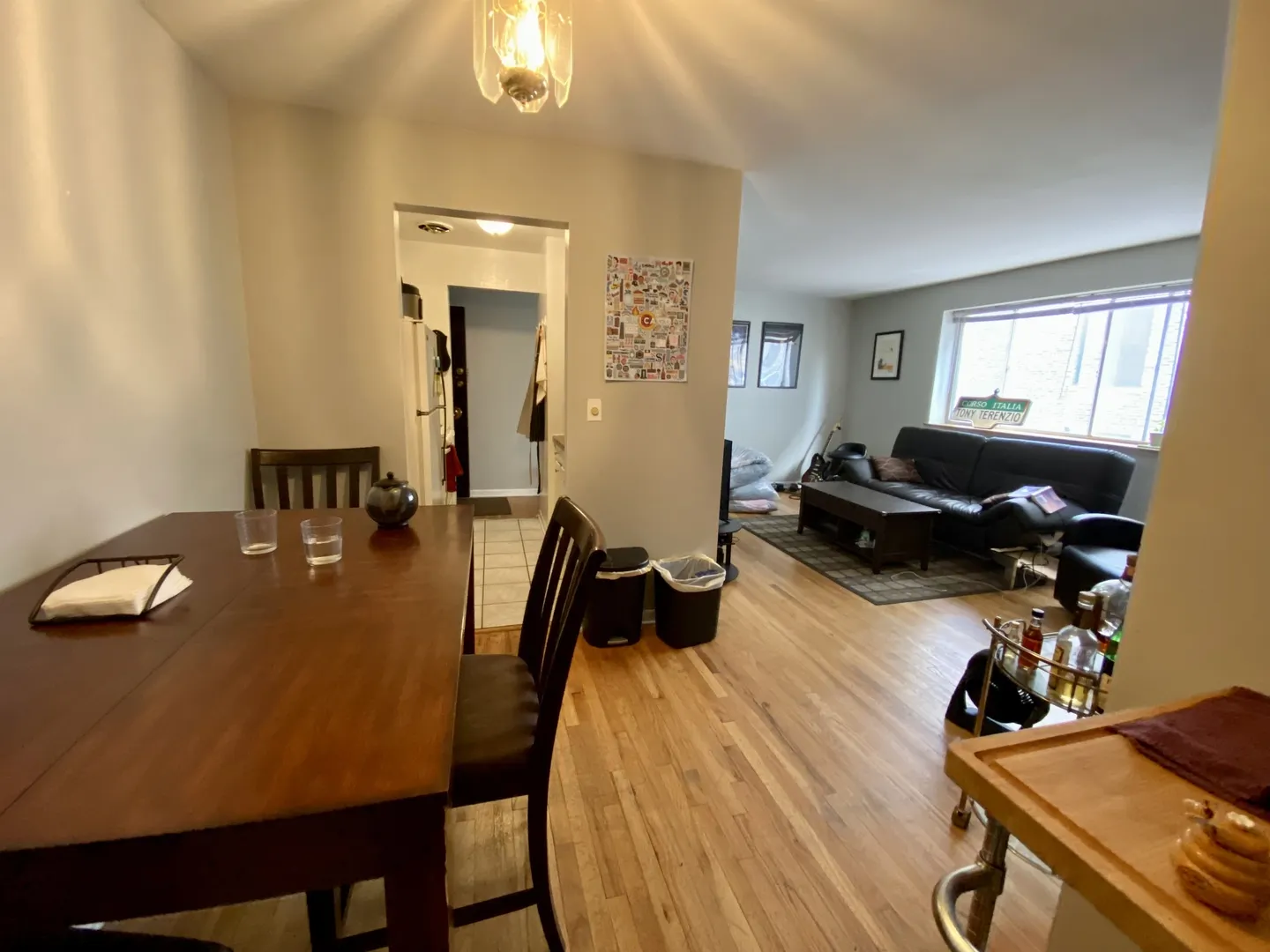 541 W Oakdale Avenue 415 IL